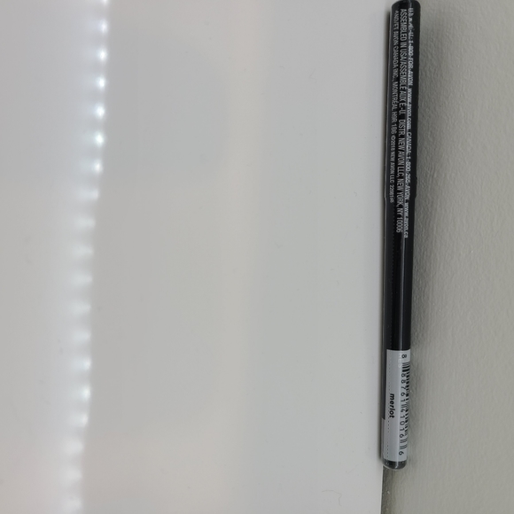 Avon Other - AVON/ LIPLINER